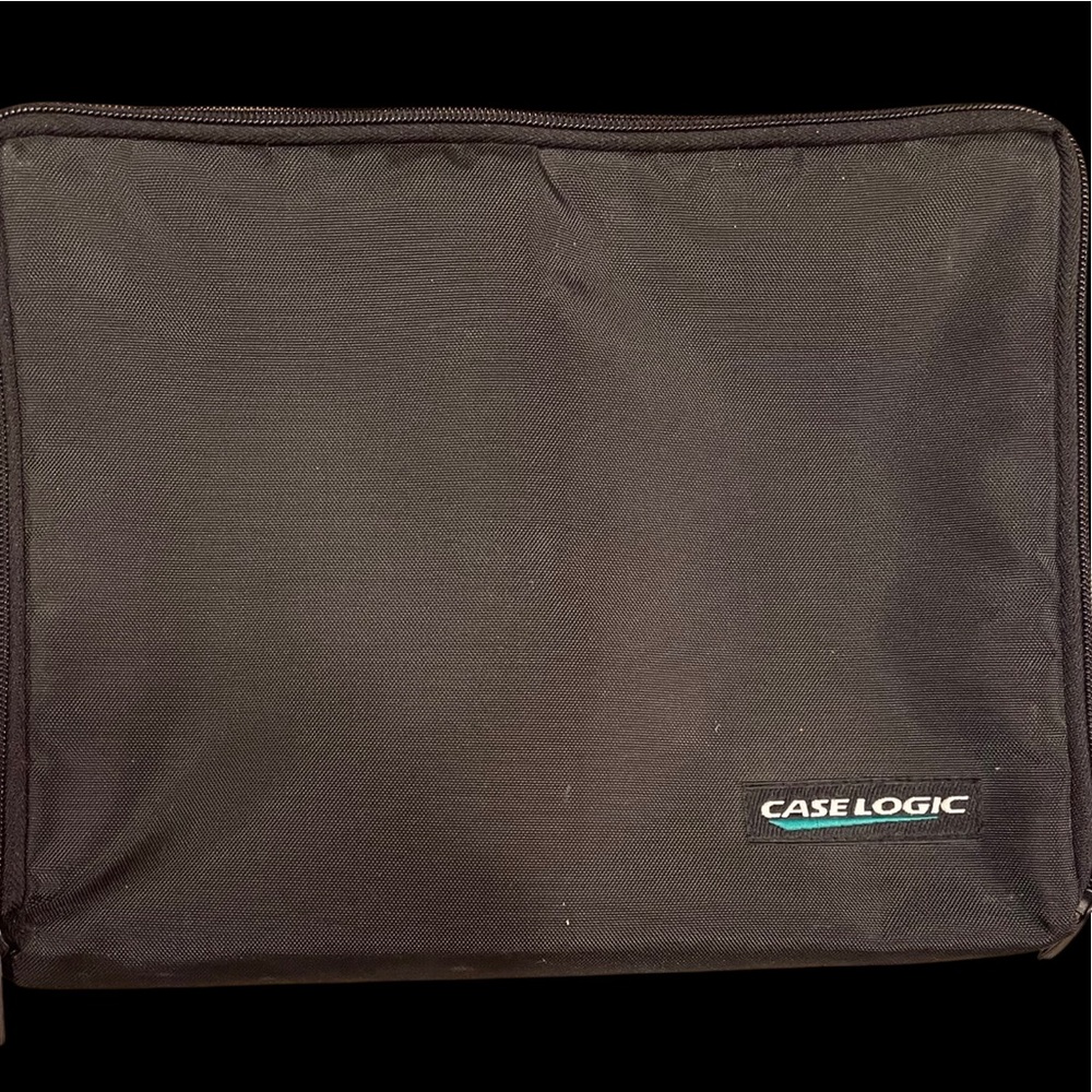 Vintage Case Logic Travel CD Case